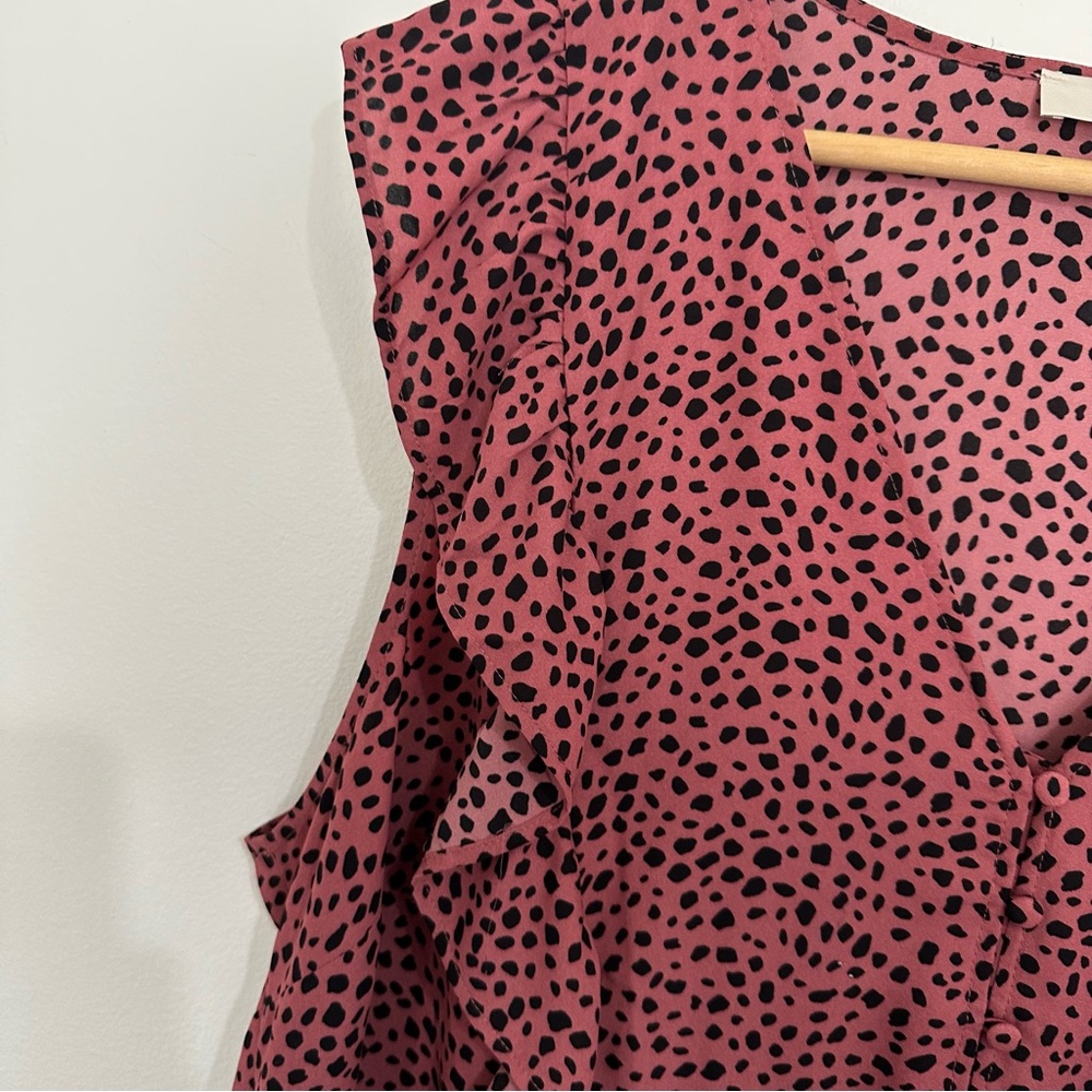 LOFT Dusty‎ Pink Animal Print Sleeveless Blouse V Neck size 20 - Picture 4 of 6